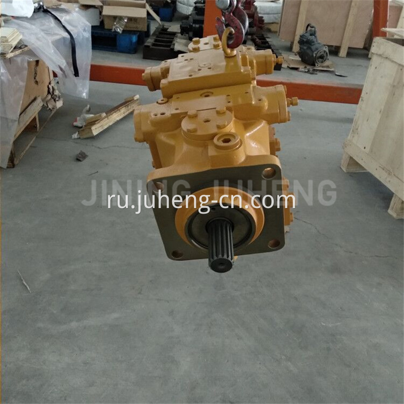 320b Hydraulic Pump 1